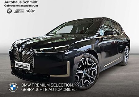 BMW iX xDrive40 HK HiFi DAB Pano.Dach Komfortzg.