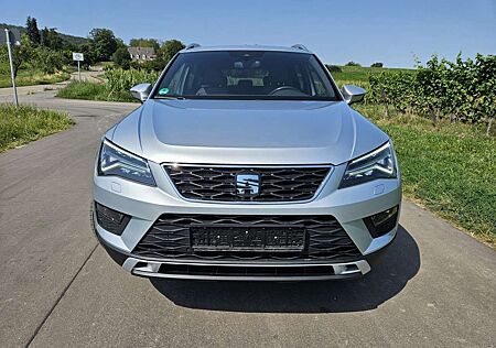 Seat Ateca 2.0 TDI 4Drive DSG Xcellence ACC Spur Abbiege SHZ