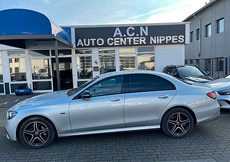 Mercedes-Benz E 300 de 2x AMG Leder LED Kamera Alu 18 Zoll