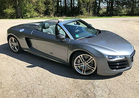 Audi R8 Spyder 5.2 FSI quattro R tronic