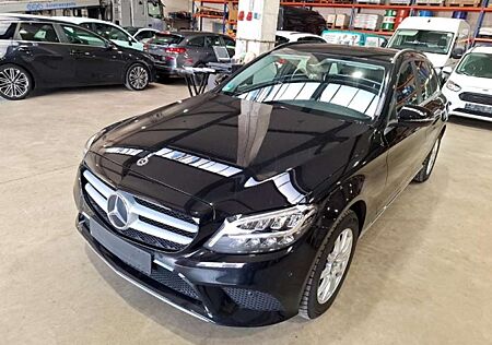 Mercedes-Benz C 200 d Business LED Navi R.Cam SHZ PDC Tempomat