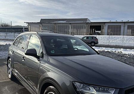 Audi Q7 50 TDI quattro tiptronic S line