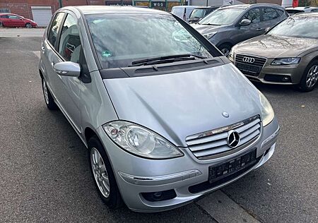 Mercedes-Benz A 170 Elegance"Klima"Einparkhilfe"ALLWETTER"ALU"