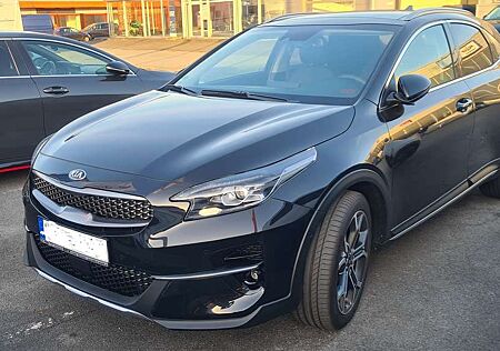 Kia XCeed 1.4 T-GDI OPF DCT7 PLATINUM EDITION