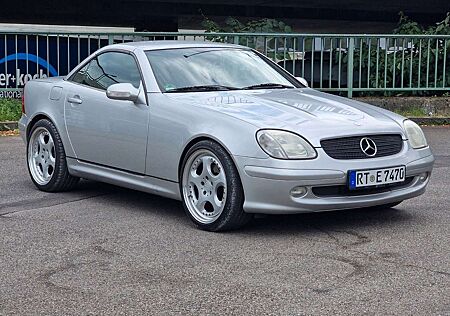 Mercedes-Benz SLK 230 KOMPRESSOR *Brabus 18"*Klima*TÜV NEU*