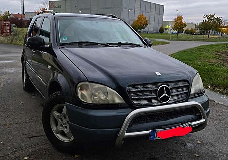Mercedes-Benz ML 320