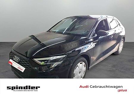 Audi A3 35 TFSI S-tronic / Navi+, LED, RFK