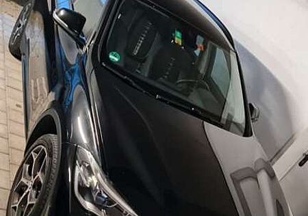 BMW X1 sDrive 18 i Sport Line