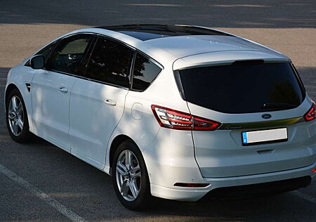 Ford S-Max 7Sitzer, Panorama, Scheckheftgepflegt, Aut