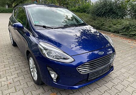 Ford Fiesta Titanium,Servo,Xenon,Navi,USB ,Klima