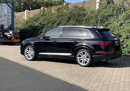 Audi Q7 3.0 TDI quattro 3 S Line Voll ausser Nachtsicht