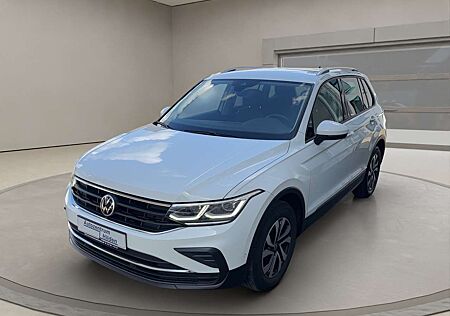 VW Tiguan Volkswagen 2,0 TDI Life DSG LED Matrix Navi