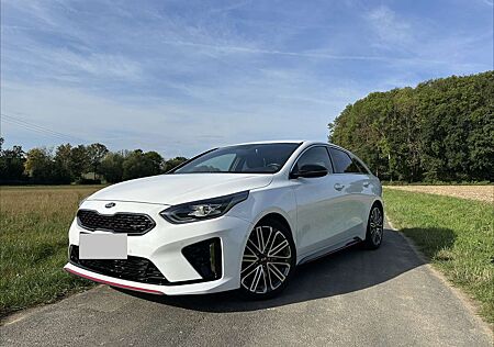 Kia Pro_ceed ProCeed / pro_cee'd GT