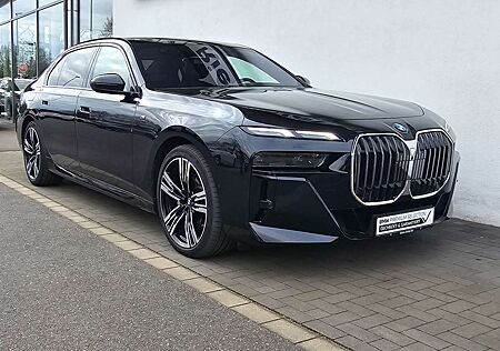 BMW 740 d xDrive M Sportpaket*21"LMR*SkyLounge*Standh