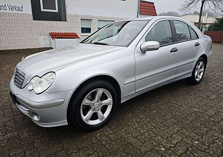 Mercedes-Benz C 180 Kompressor, Navi, Bluetooth, WiFiHotSpot