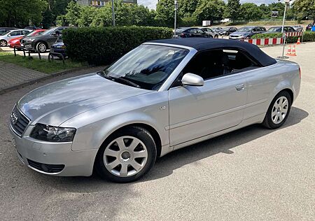 Audi A4 1.8 T Leder Klima Navi Xenon Temp. Autom.