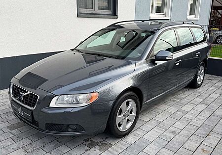 Volvo V70 Kombi Momentum /AHK/BiXENON/LEDER/SZH/NAVI