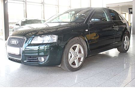 Audi A3 2.0 TDI Attraction XENON*ANHÄNGERKUPPLUNG