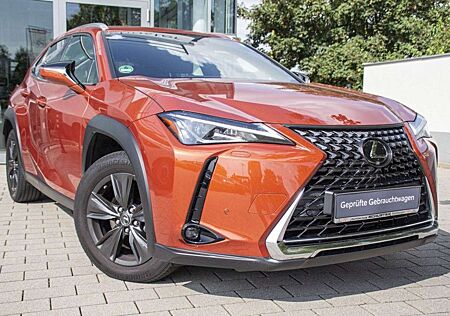 Lexus IS 200 UX 200 Launch Edition