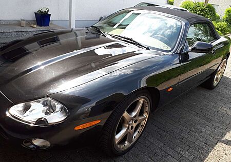 Jaguar XK8 Cabriolet