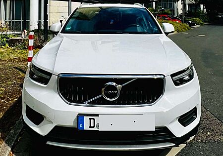 Volvo XC 40 XC40 XC40 D3 Geartronic Momentum