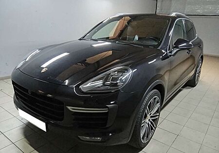 Porsche Cayenne Turbo