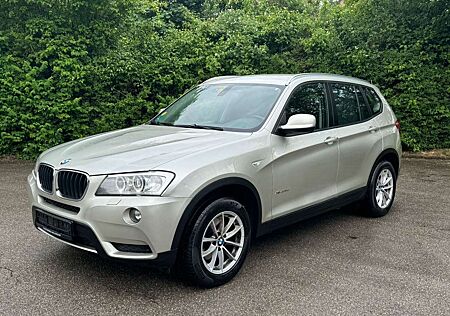 BMW X3 xDrive20d Navi Bi-Xenon Automatik 1Hand