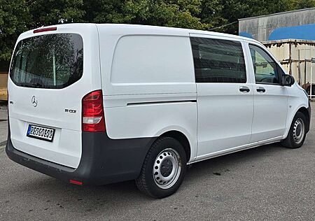 Mercedes-Benz Vito 111 CDI 111 CDI (BlueTEC) Lang Mixto (PKW)
