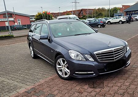 Mercedes-Benz 300 v6 Motor