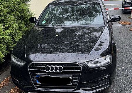 Audi A4 2.0 TDI DPF S line Sportpaket