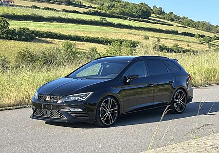 Seat Leon Cupra 300 ST 4Drive*Pano*Beats