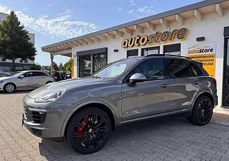 Porsche Cayenne S Diesel 283 kW (385 PS), Autom. 8-Gang, Allrad