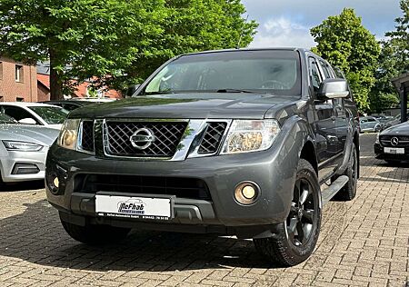 Nissan Navara Pickup Double Cab SE 4X4 5-Sitzer
