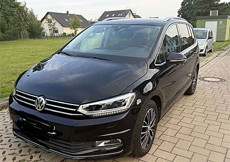 VW Touran Volkswagen 2.0 TDI Highline