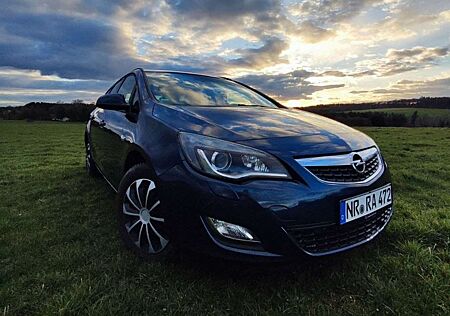 Opel Astra 1.6 Sports Tourer Selection