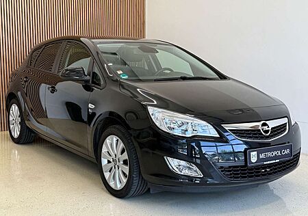 Opel Astra J Lim. 1.4 PDC/TEMP/ALU/GARANTIE/TÜV NEU