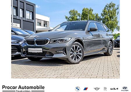 BMW 330 e xDrive Touring