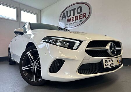 Mercedes-Benz A 220 *AUT.*F1*T.LEDER*NAVI TOUCH*BT TEL*CAM*LED*