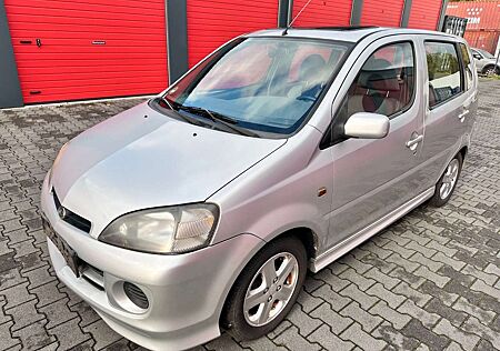 Daihatsu YRV 1.3 Plus