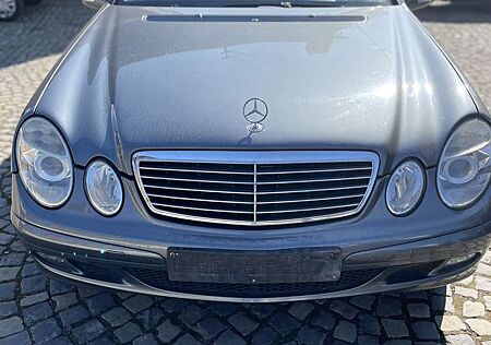 Mercedes-Benz E 220 T CDI Classic