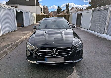 Mercedes-Benz E 200 d T 9G-TRONIC