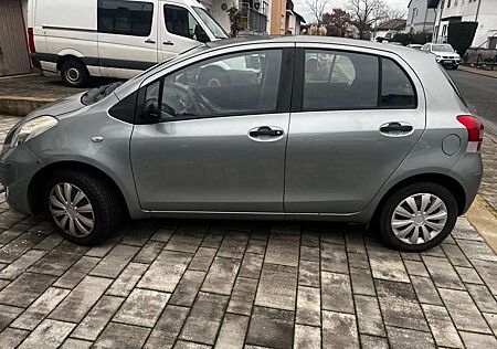 Toyota Yaris 1.0 Edition