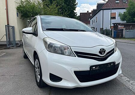 Toyota Yaris 1.0 VVT-i Life