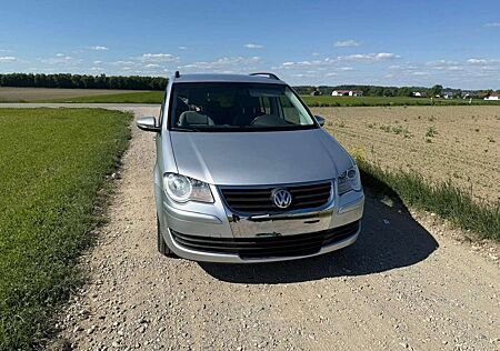 VW Touran Volkswagen 1.4 TSI Trendline