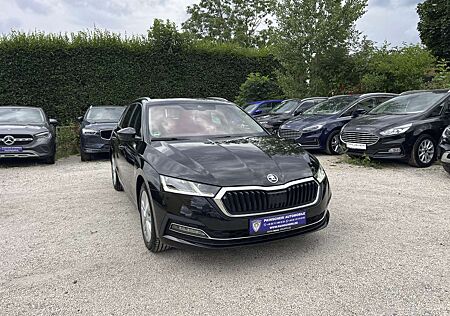 Skoda Octavia Combi Style DSG AHK+HEAD-UP+ACC+KAMERA+TOTWINKEL