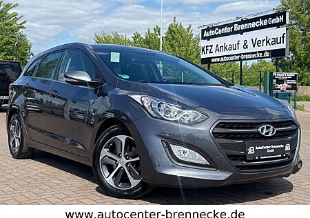 Hyundai i30 cw blue Trend*Navi*PDC*