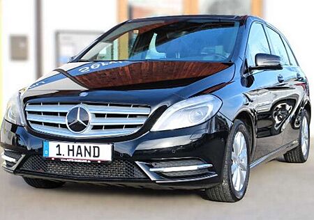 Mercedes-Benz B 180 Automatik*PANO*BI-XENON*Leder*1.Hand*Navi*PDC*