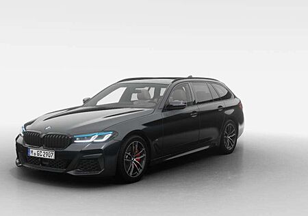 BMW 530 d xDrive Touring ///M-Sport PRO Pano ACC AHK H&K