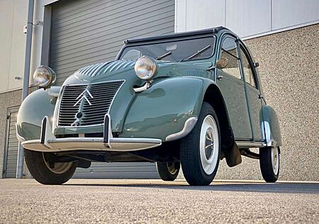 Citroën 2 CV Citroen 2CV AZ SEDAN