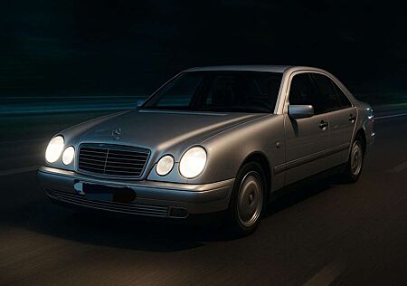 Mercedes-Benz E 200 Classic